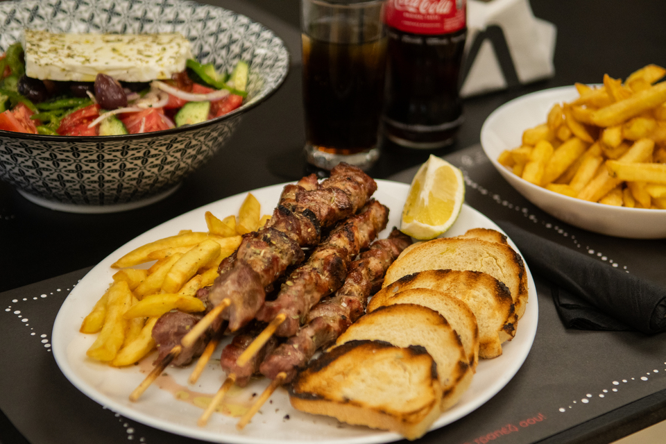 souvlaki plateia 1995 filiatra 03